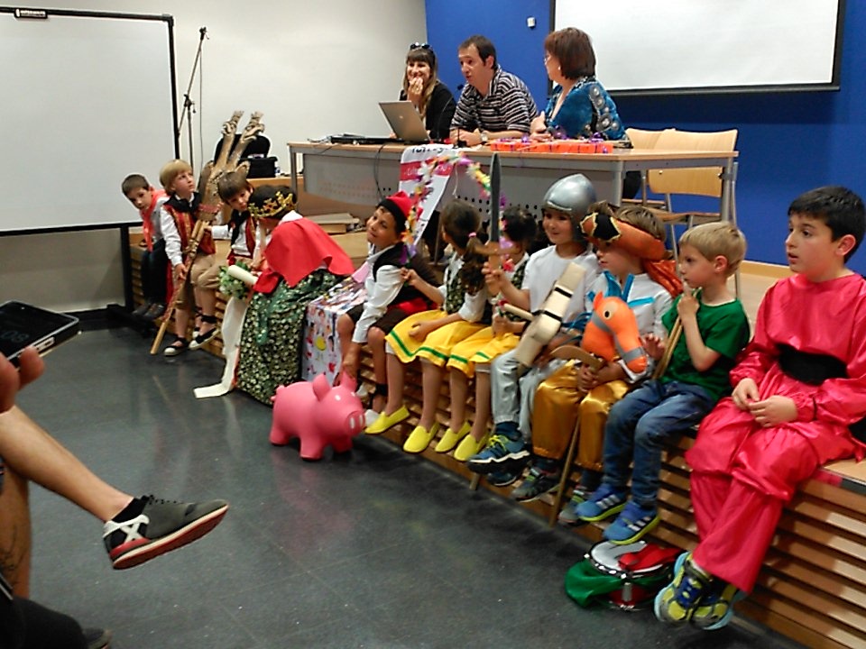 Tàrrega crea eines pedagògiques per a difondre entre les escoles els seus elements de cultura popular