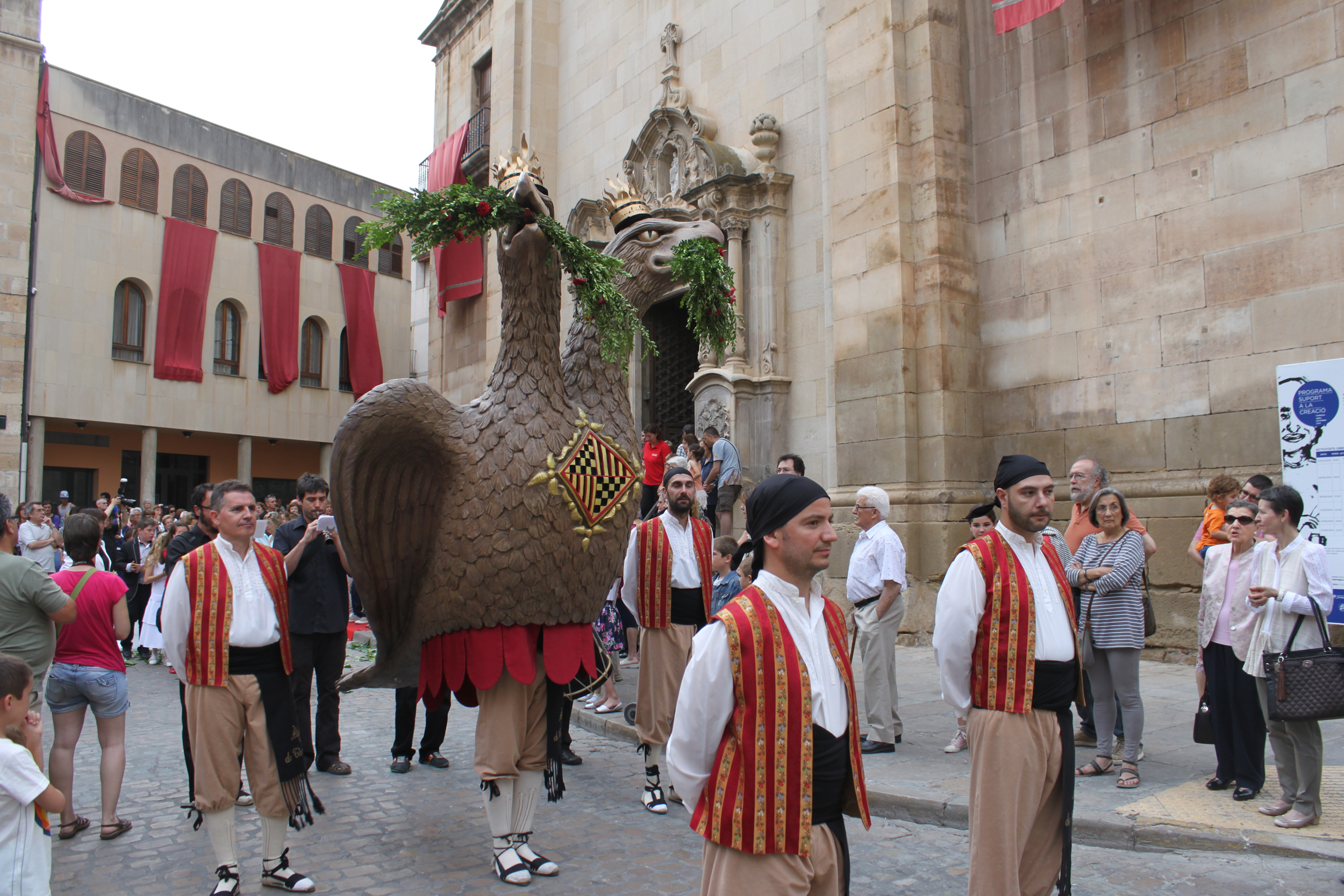 Tàrrega celebra diumenge la Processó de Corpus com a expressió de cultura popular Amb el Ball de l’Àliga a l’interior de l’Església Parroquial i el cerimonial dels acataments