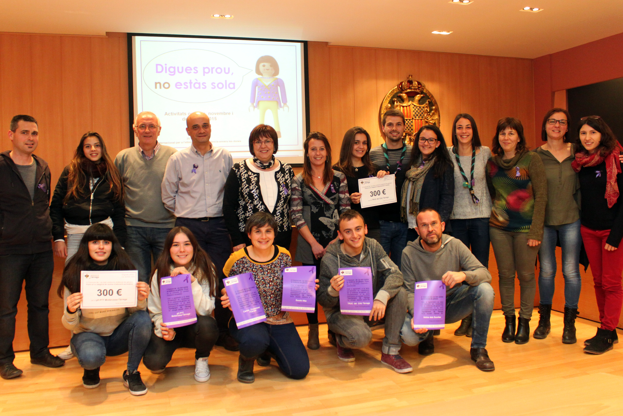 Tàrrega expressa el rebuig unànime contra la violència masclista i lliura els premis d’un concurs de vídeos que denuncia aquesta xacra social
