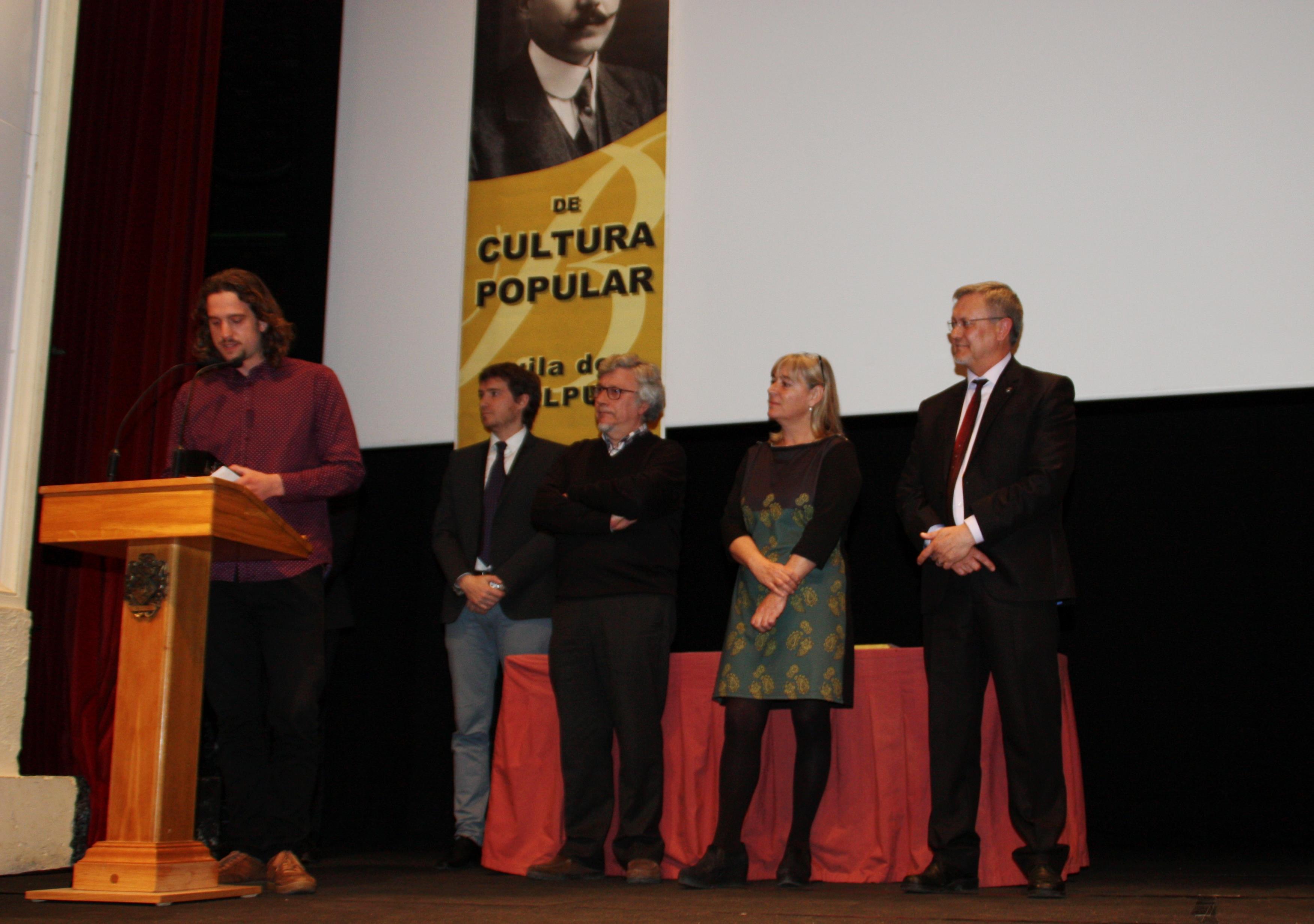 Eloi Ysàs guanya el premi Valeri Serra i Boldú de Cultura Popular amb l’obra “Els balls de l’ós”