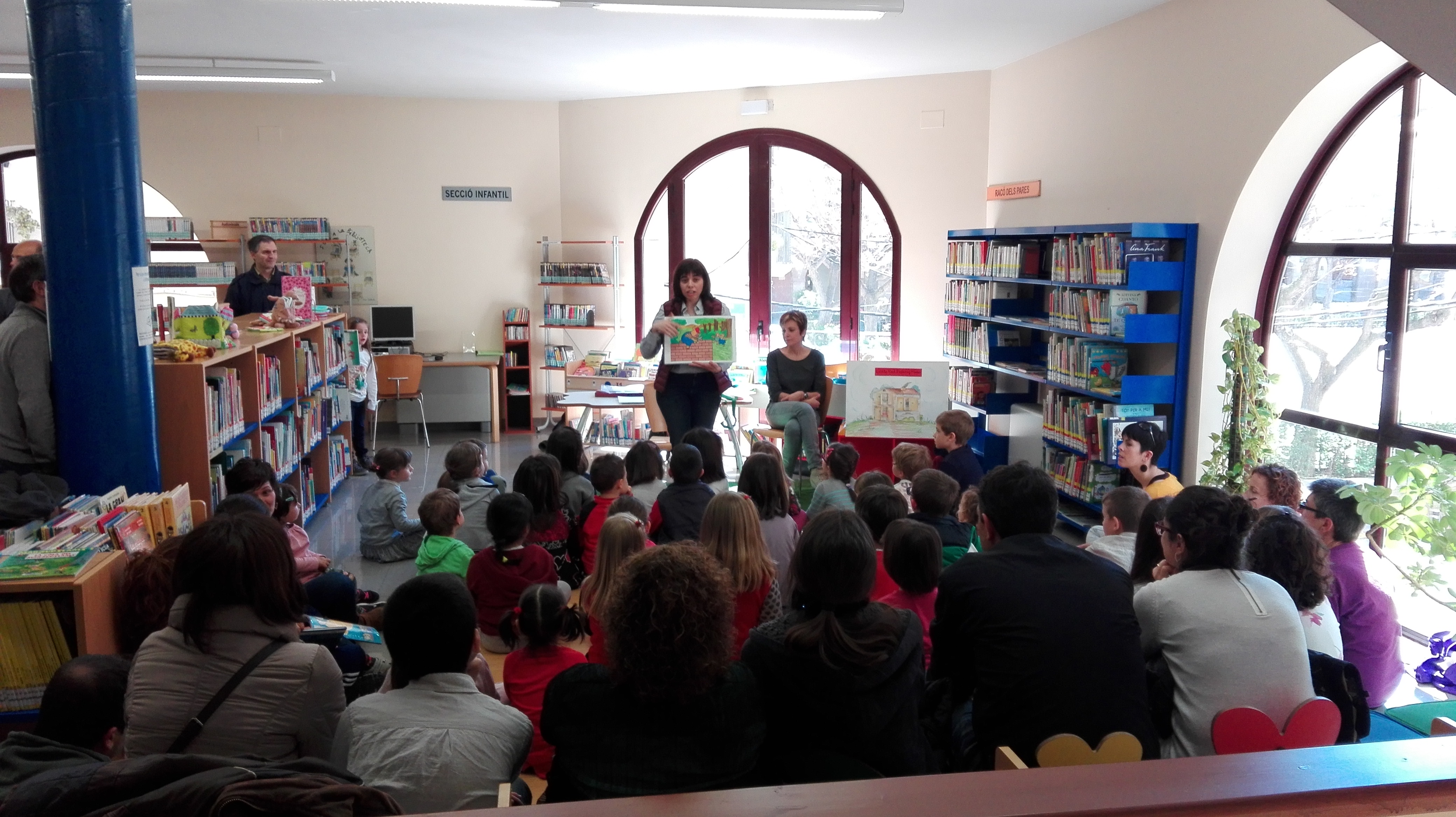 Èxit de participació a la primera sessió de l’Atrapacontes d’Agramunt