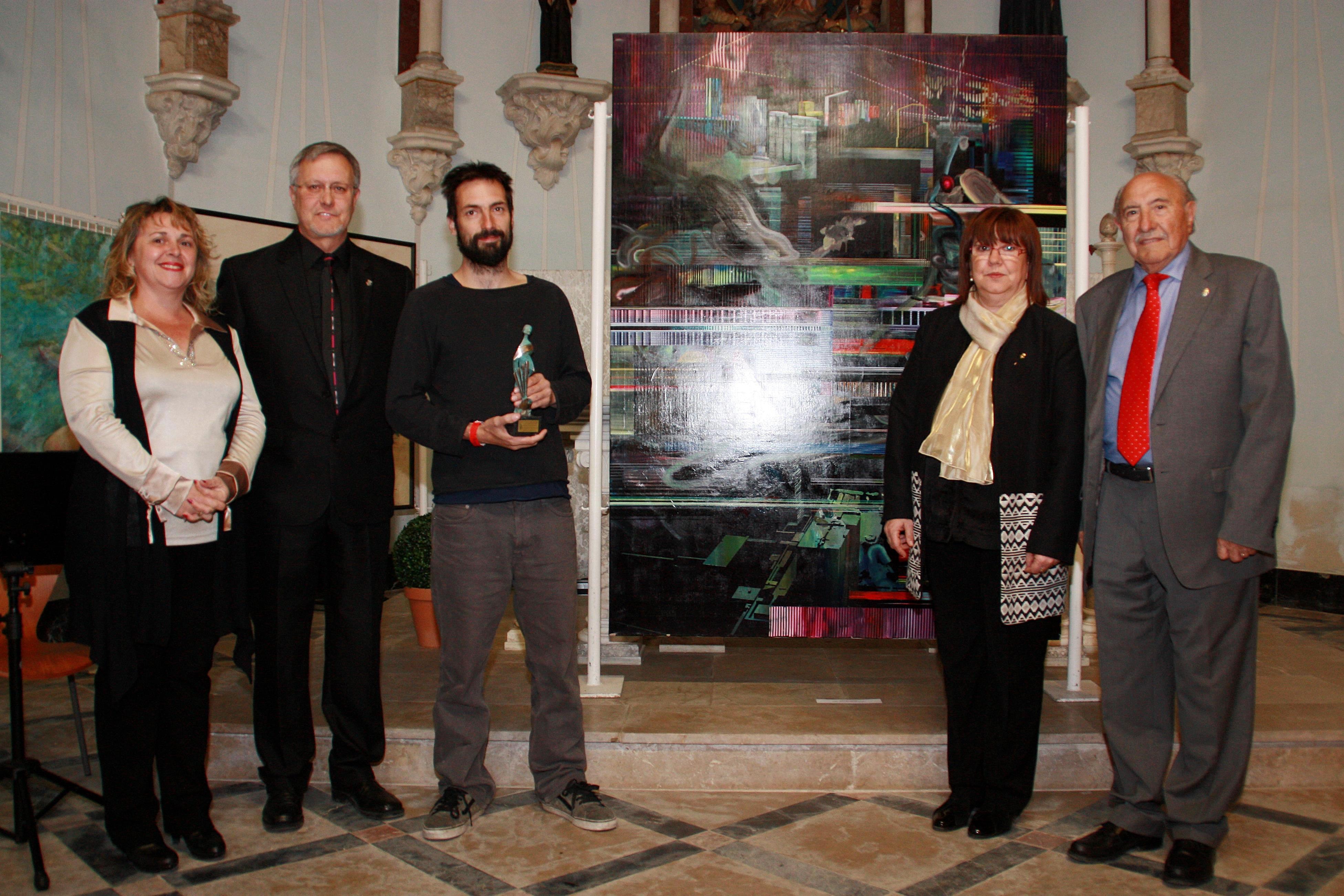 Alejandro Martín Torrado guanya el Premi Internacional de Belles Arts Sant Jordi dels Països Catalans per la seva obra “Sense estació”.