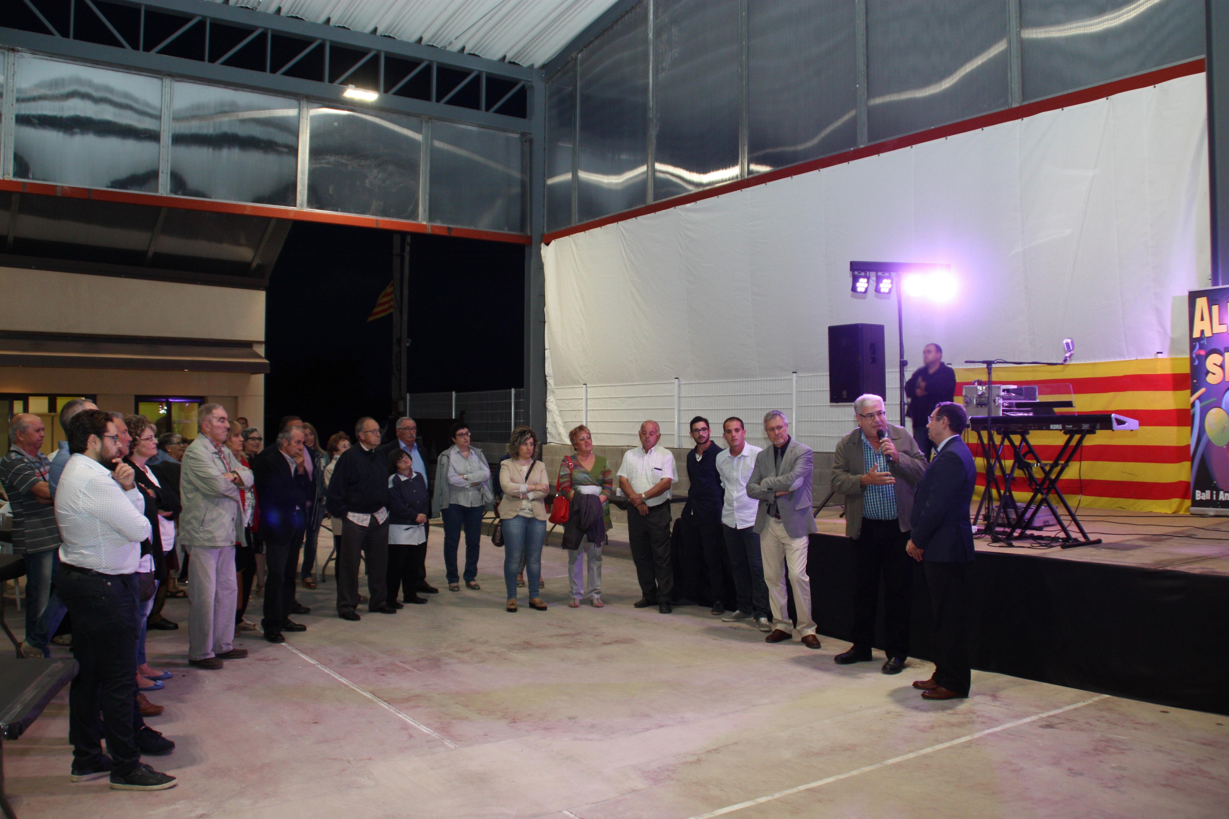 Seana inaugura les millores a la pista poliesportiva i a la sala polivalent