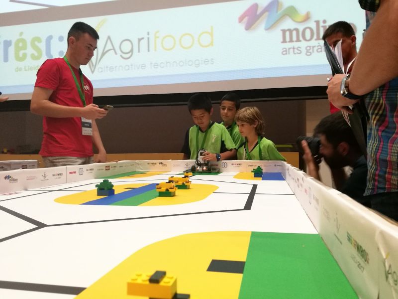 L’equip PiaRobot aconsegueix la 3a posició en la final de la World Robot Olympiad a Lleida