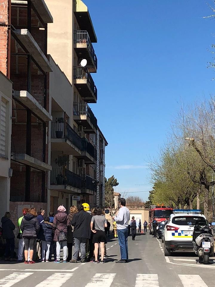 Una trentena de veïns d’un edifici de Tàrrega desallotjats per una falsa alerta de fuita de gas