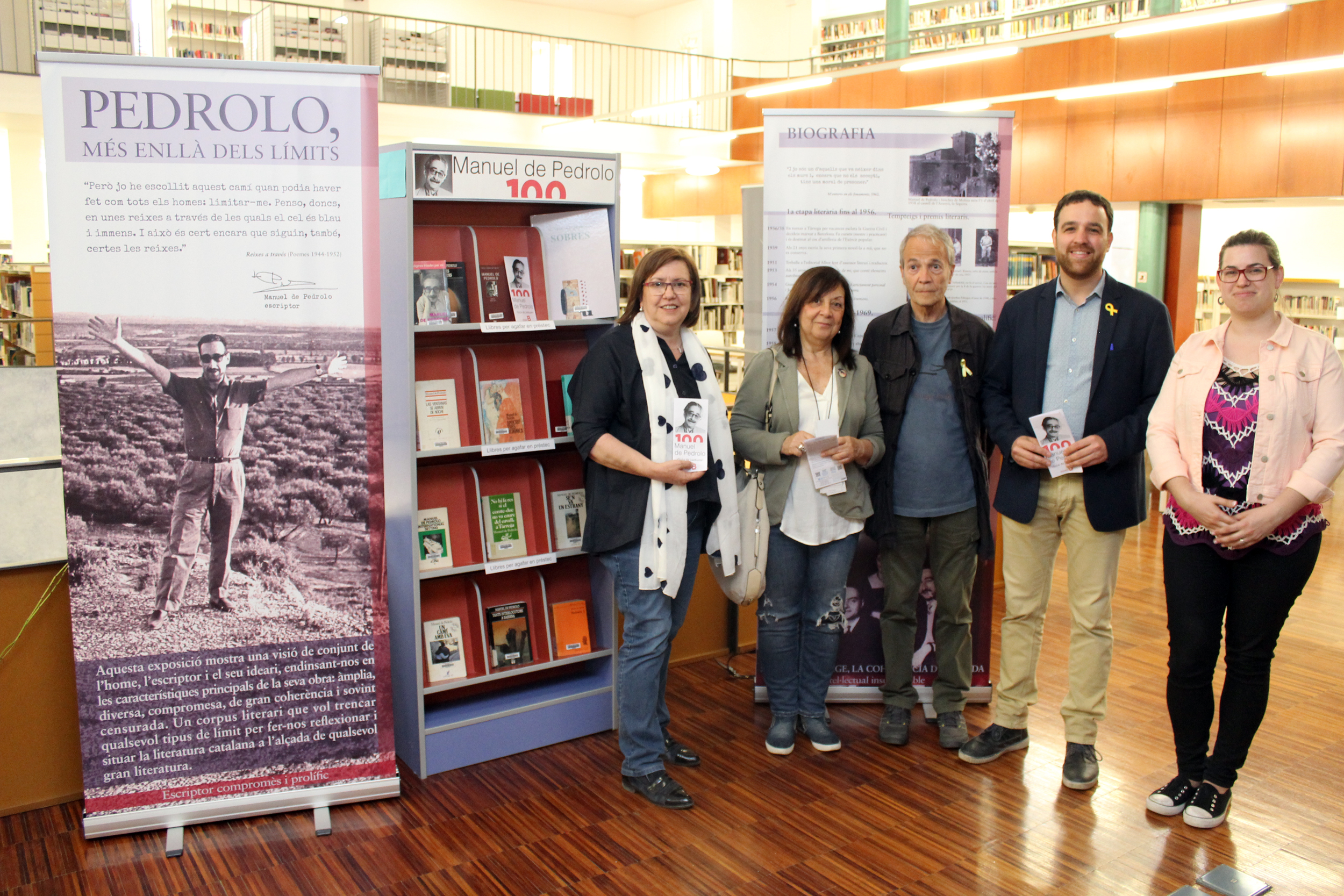 La Biblioteca Comarcal de Tàrrega acull fins al 5 de maig una exposició que posa en valor l’obra i el pensament de l’escriptor Manuel de Pedrolo