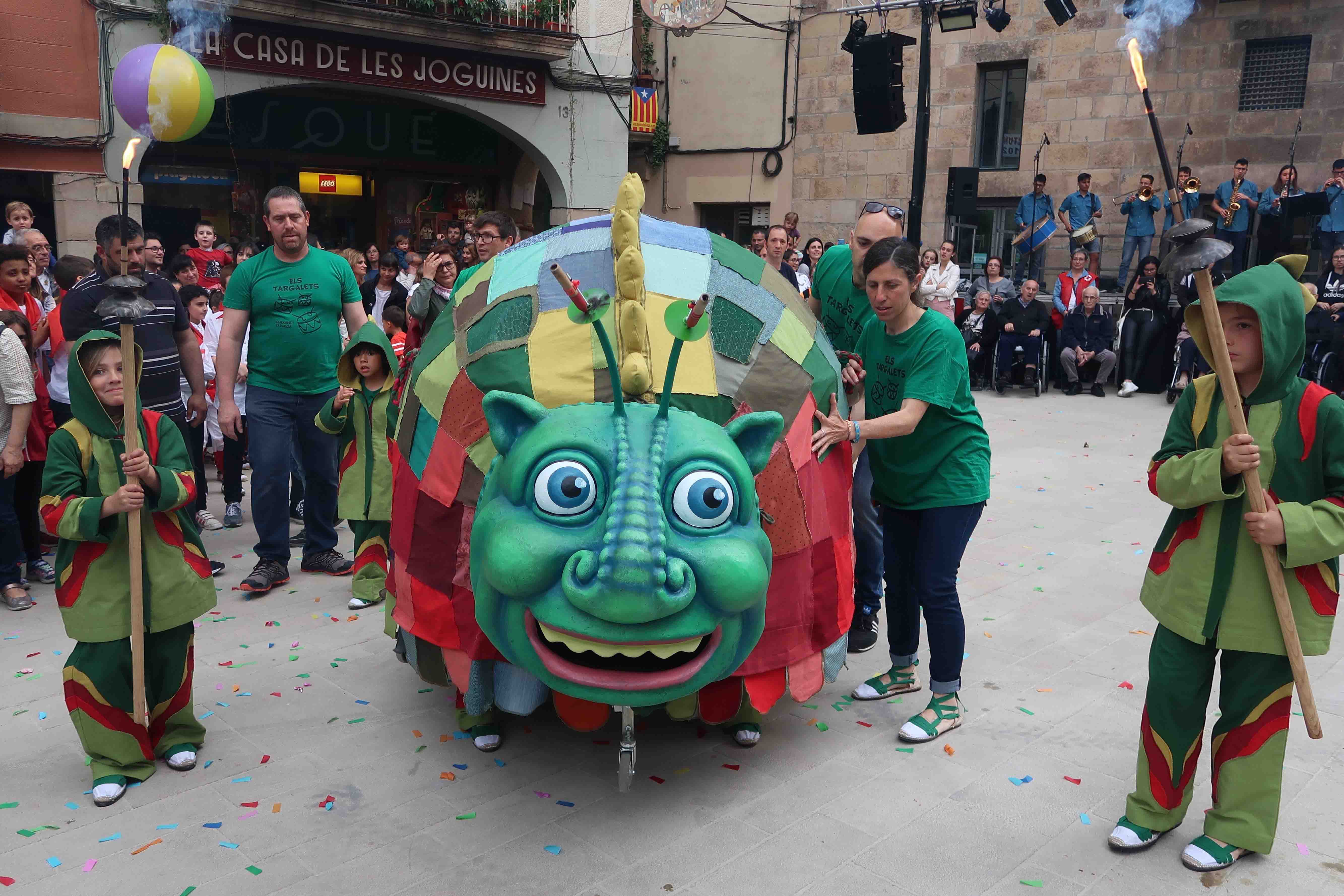 La cultura popular i la música prenen els carrers i places de Tàrrega en una altra Festa Major multitudinària