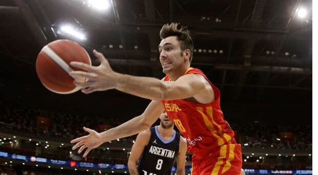 El targarí Pierre Oriola es proclama a la Xina campió del món de bàsquet amb la selecció espanyola