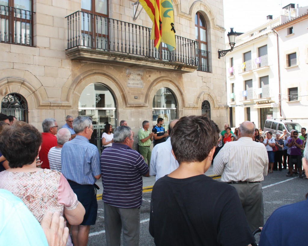 Concentració atemptats Barcelona i Cambrils a Bellpuig