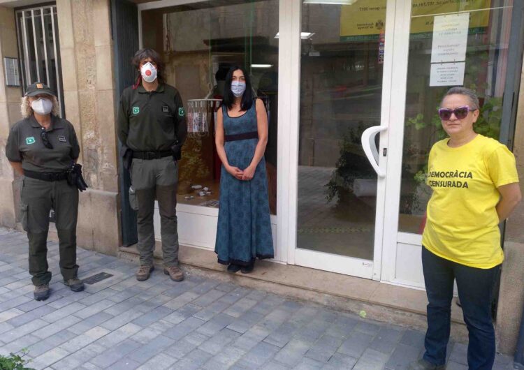 Inicien una campanya de recollida de polls de falciots i orenetes que cauen del niu en espais urbans