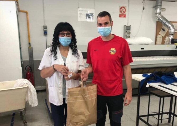 Tàrrega envia 200 mascaretes per als refugiats de les illes gregues