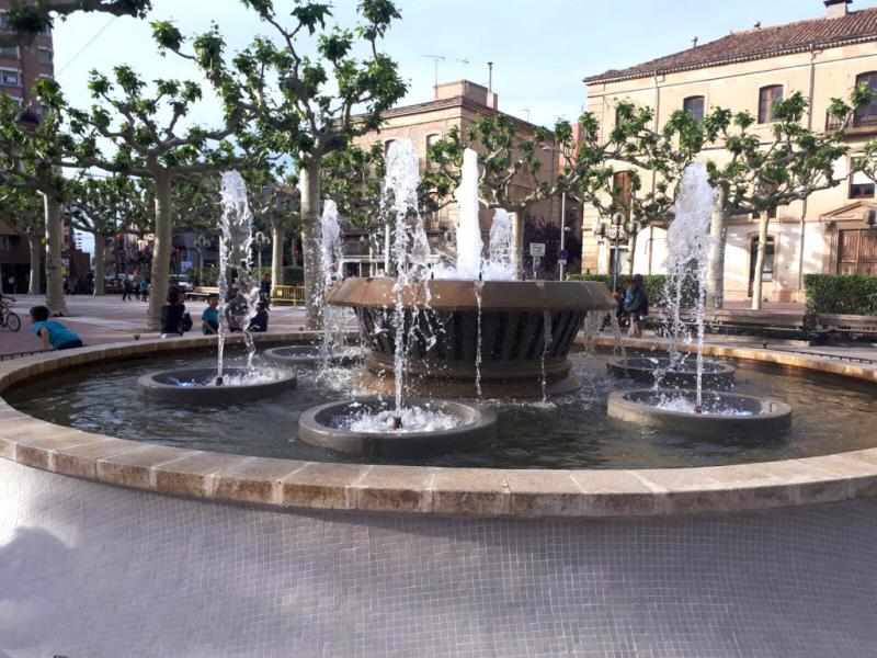 IMATGE D'ARXIU &middot; La Font del Pati, la il&middot;luminaci&oacute; de la qual s'apagar&agrave; dissabte