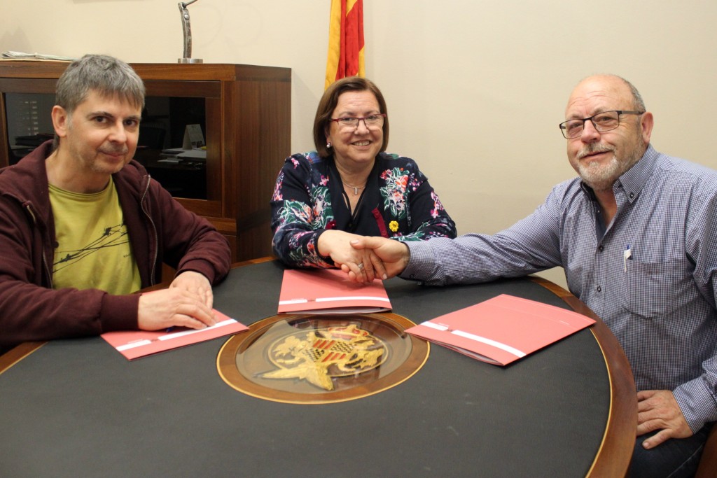 Signatura de l'acord entre Tàrrega i Vallbona de les Monges (2)
