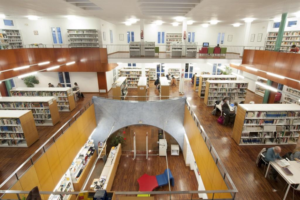 biblioteca