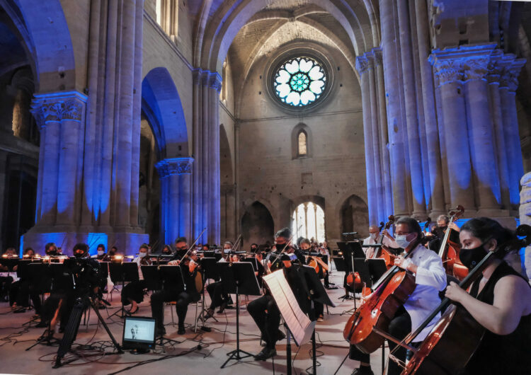 La música del concert ‘Essencial’ traspassa els murs de la Seu Vella i arriba a totes les llars del territori per fer front comú a la crisi sanitària