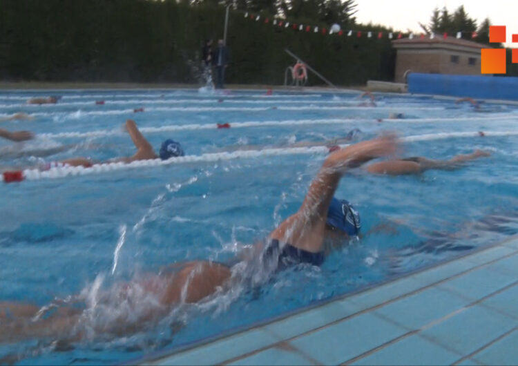 Els nedadors del Club Natació Tàrrega comencen  a entrenar a la piscina de Verdú