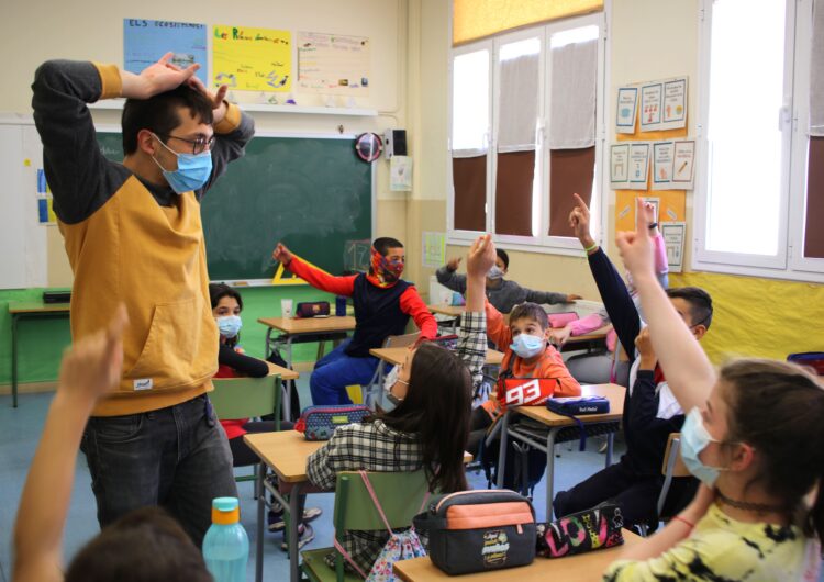 El Galacticat porta el cinema a les escoles amb el cerverí Jordi Boquet, guardonat amb un Premi Gaudí