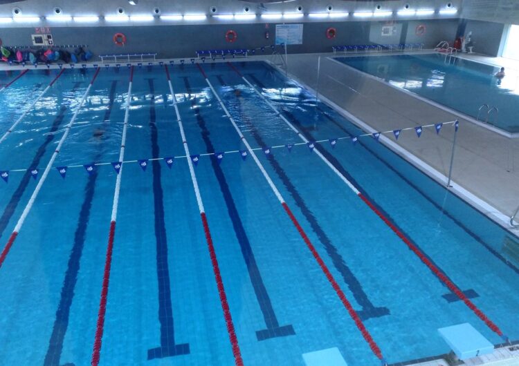 La piscina coberta municipal de Tàrrega posa en marxa noves activitats dirigides