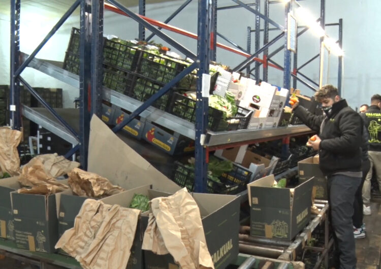 ‘Talkual’ i la fruita imperfecta combaten el malbaratament alimentari