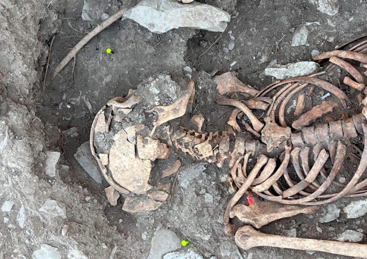 Troben les restes d’un soldat republicà durant uns treballs arqueològics al Pilar d’Almenara d’Agramunt