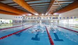 La piscina coberta municipal de Tàrrega celebra un any de…