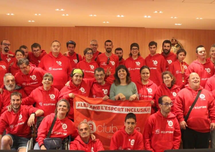 L’Ajuntament de Tàrrega ofereix una recepció institucional als equips del Club Esportiu Alba que participaran als Jocs Special Olympics Catalunya