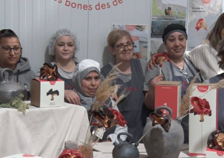 El Rosal de Tàrrega apuja el teló de la 10ª campanya de roses de Sant Jordi