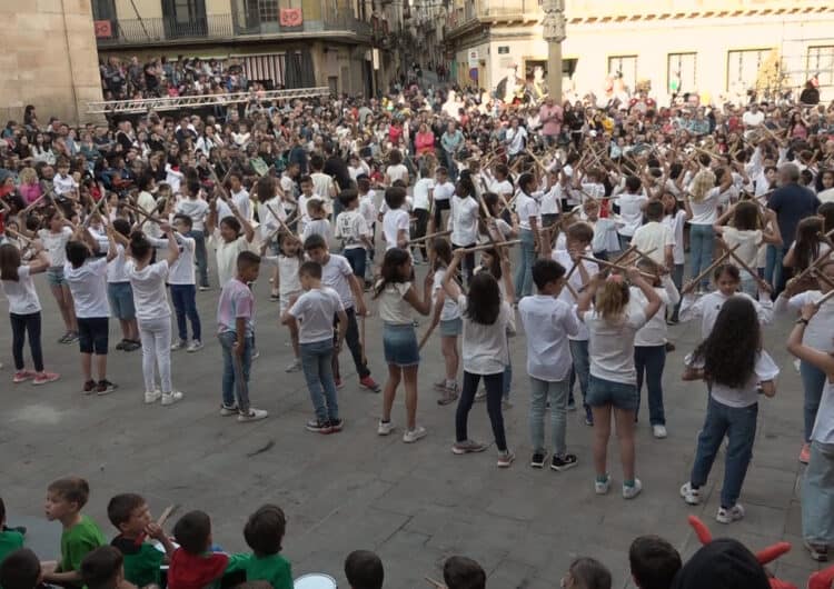 La cultura popular pren els carrers i les places de Tàrrega en l’inici de la Festa Major