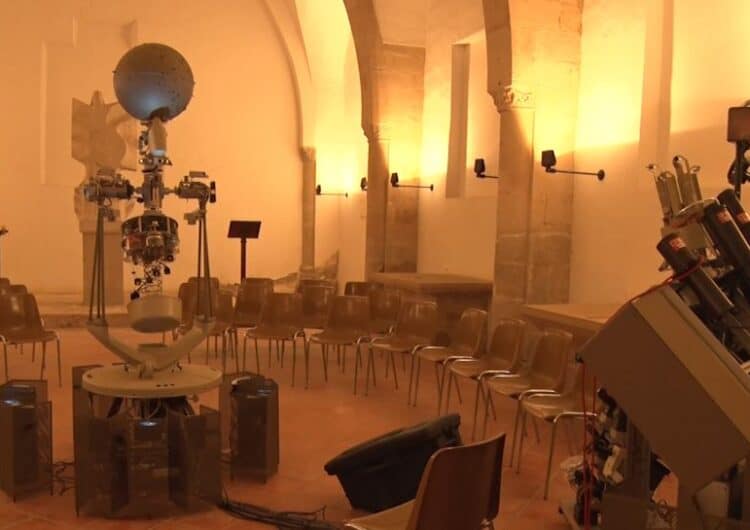 Verdú instal·la un planetari electromecànic dissenyat als anys 70 a l’ermita de Sant Miquel