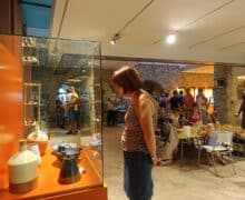 L’Associació Alba recorda l’evolució i l’ofici de ceramista en una exposició a l’Antic Museu de Verdú 