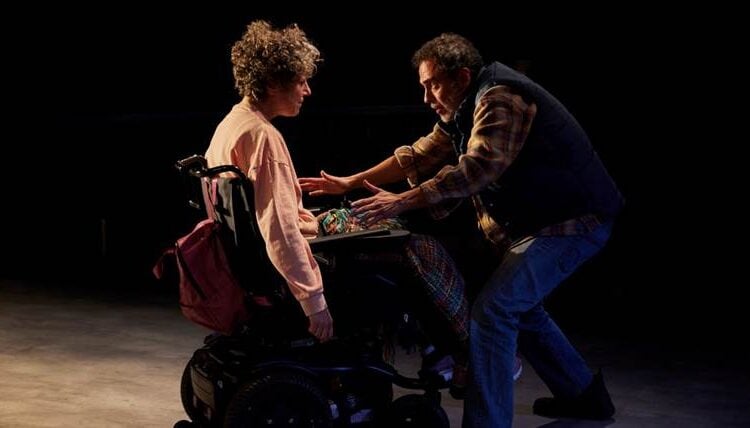 El Teatre Ateneu de Tàrrega acollirà dissabte ‘Cost de vida’ protagonitzat per Julio Manrique