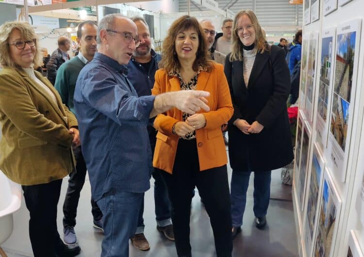 Tàrrega dona el tret de sortida de la 24a Fira d’Artistes i Activitats Tradicionals, que aplega fins diumenge 10 de desembre una seixantena d’expositors