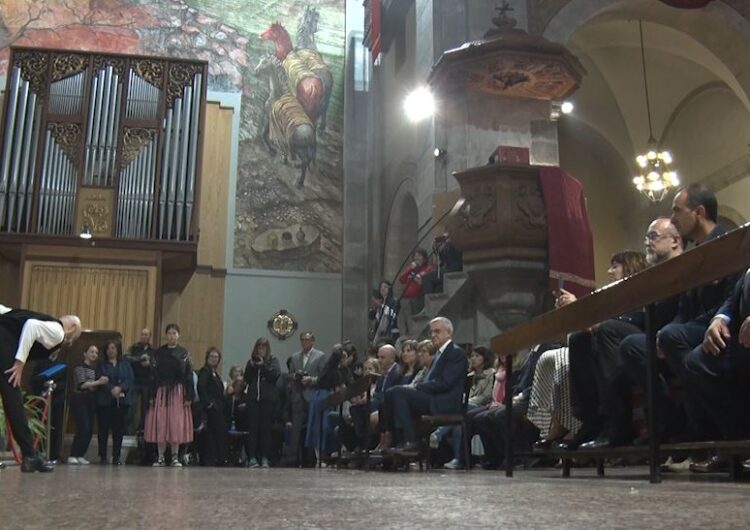 Toni Jodar reinterpreta de les danses tradicionals targarines a l’Església de l’Alba