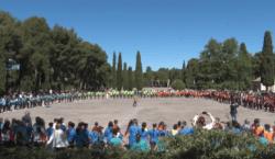 800 escolars de la província de Lleida ballen sardanes a…