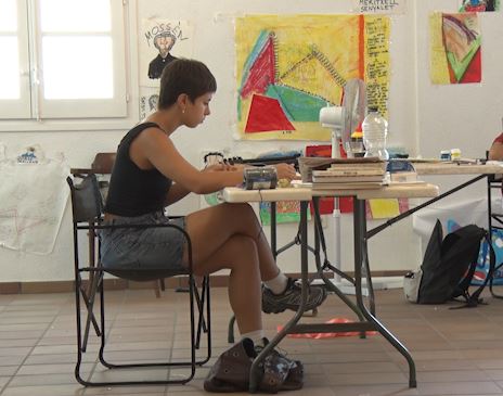 Tres mirades contemporànies dialoguen amb Viladot i el territori a la residència Lo Niu