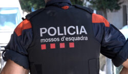 Els Mossos d’Esquadra detenen dos homes per un robatori amb&hellip;