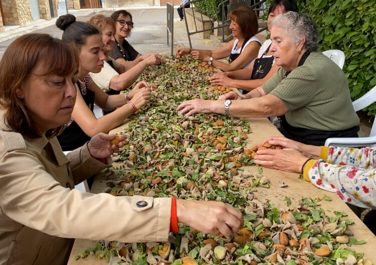 Vilagrassa celebra la 21a Fira de l’Ametlla