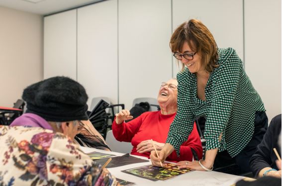 El programa Eixart. Art i Salut porta l’art i la creació als centres d’atenció primària