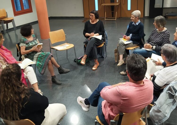 La Biblioteca Pública de Tàrrega – Germanes Güell impulsa un nou club de lectura de narrativa contemporània