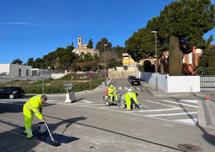 Els carrers de les Santes Espines i Mestre Amigó, vora l’estació d’autobusos, passen a ser de sentit únic i guanyen una trentena de llocs d’estacionament