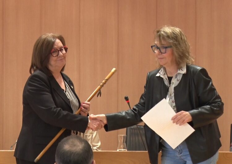 Prospera la moció de censura a Tàrrega i Rosa Maria Perelló torna a ser alcaldessa