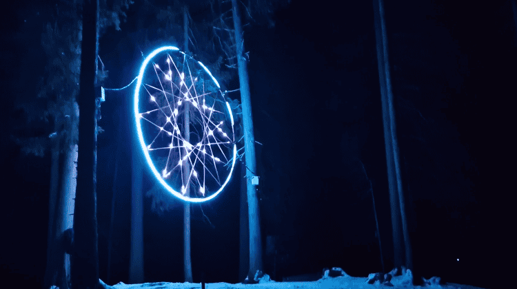 30 anys d’art lumínic i entreteniment internacional