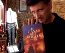 El Mag Lari il·lusiona l’univers literari amb ‘La casa dels àngels’