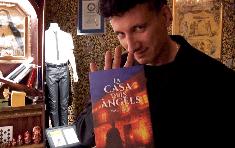 El Mag Lari il·lusiona l’univers literari amb ‘La casa dels àngels’