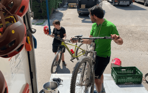 El Club Alba fa la volta a la Península: més de 20 anys i 5.600 km pedalant