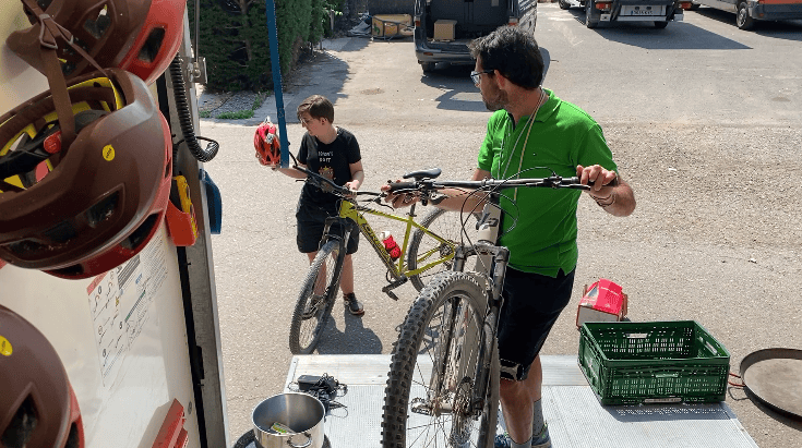 El Club Alba fa la volta a la Península: més de 20 anys i 5.600 km pedalant