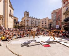 L’Ajuntament de Tàrrega reforça el pressupost de FiraTàrrega 2026 amb 30.000 euros addicionals per ampliar la gratuïtat dels espectacles