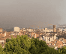 El Paupaterres suspèn la jornada inaugural per l’alerta de confinament derivada de l’incendi de Guimerà