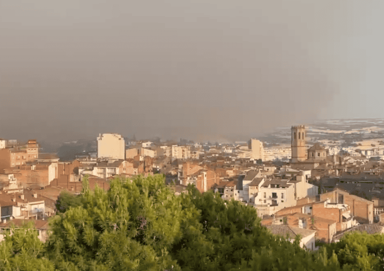 El Paupaterres suspèn la jornada inaugural per l’alerta de confinament derivada de l’incendi de Guimerà