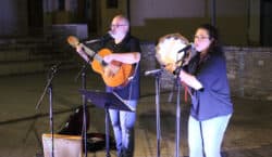 La plaça dels Comediants de Tàrrega s’omple de cançons i&hellip;